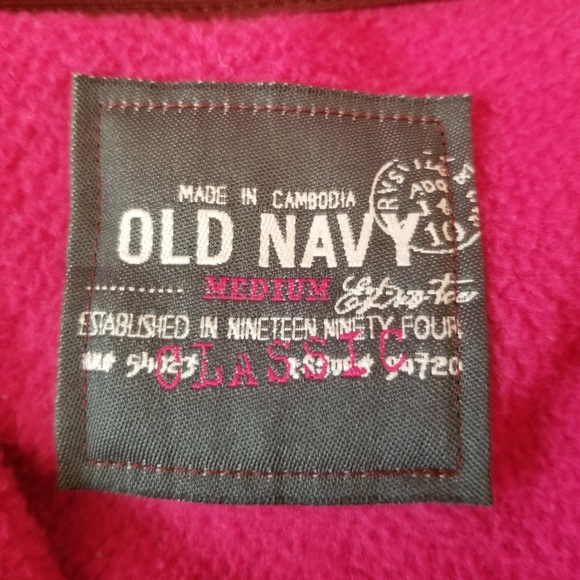 Old Navy Fleece Pullover - Picture 3 of 3